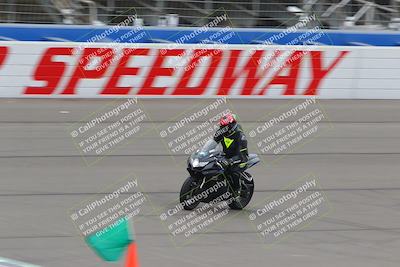 media/Oct-15-2022-Fastrack Riders (Sat) [[9a18b22502]]/Level2/Start Finish 930am/